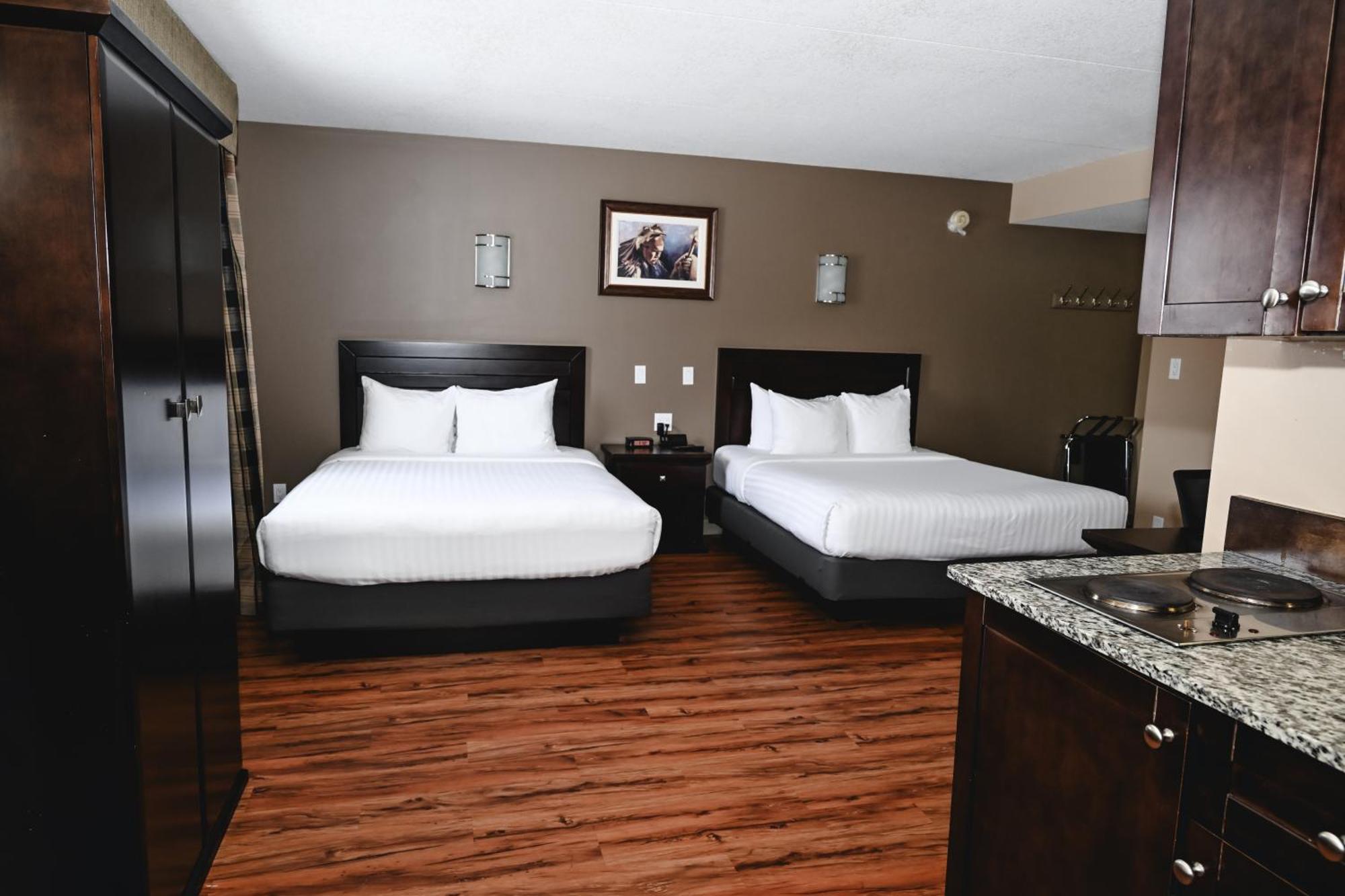Quality & Conference Centre Hotel Peace River