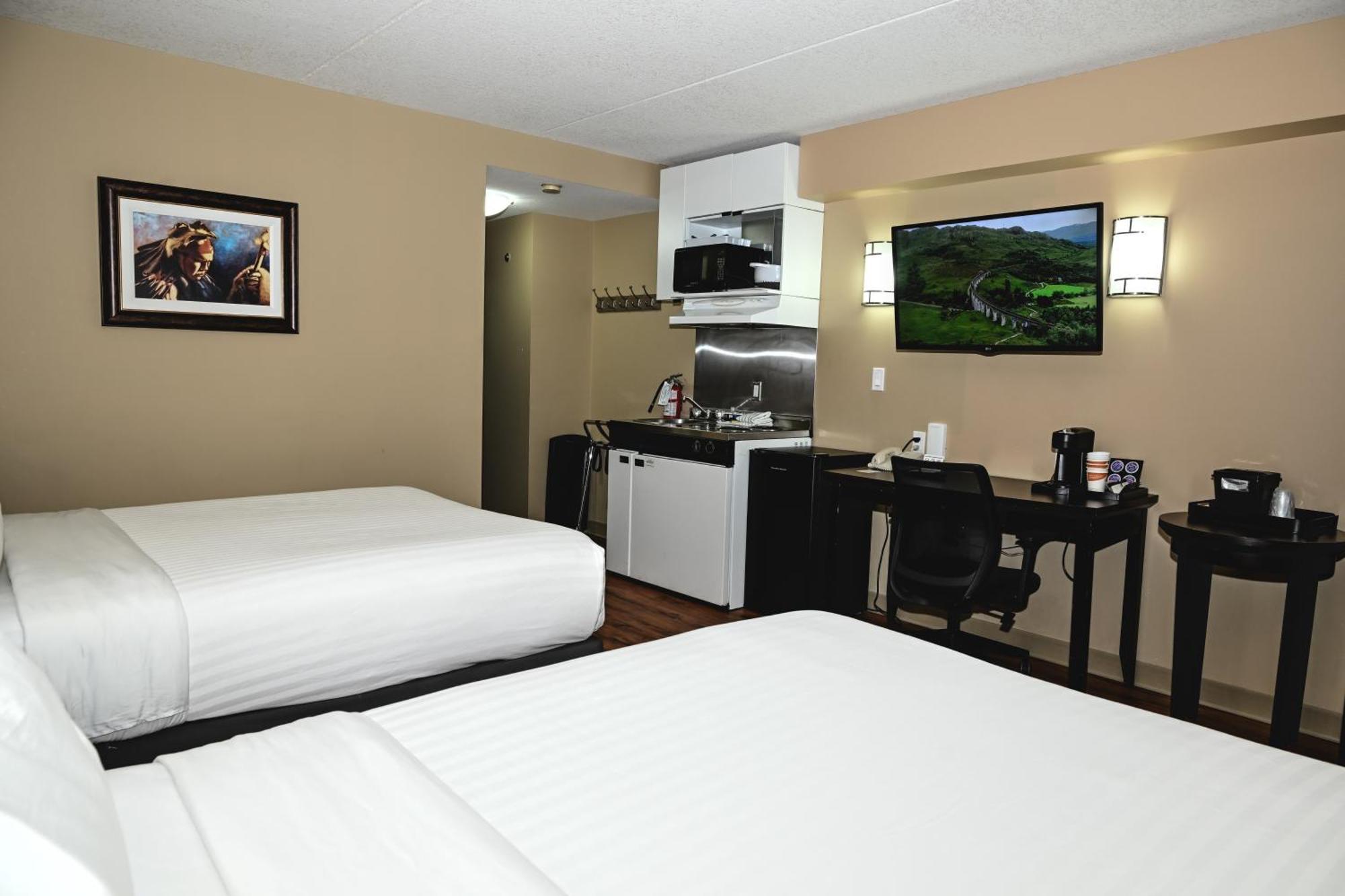 Quality & Conference Centre Hotel 3*