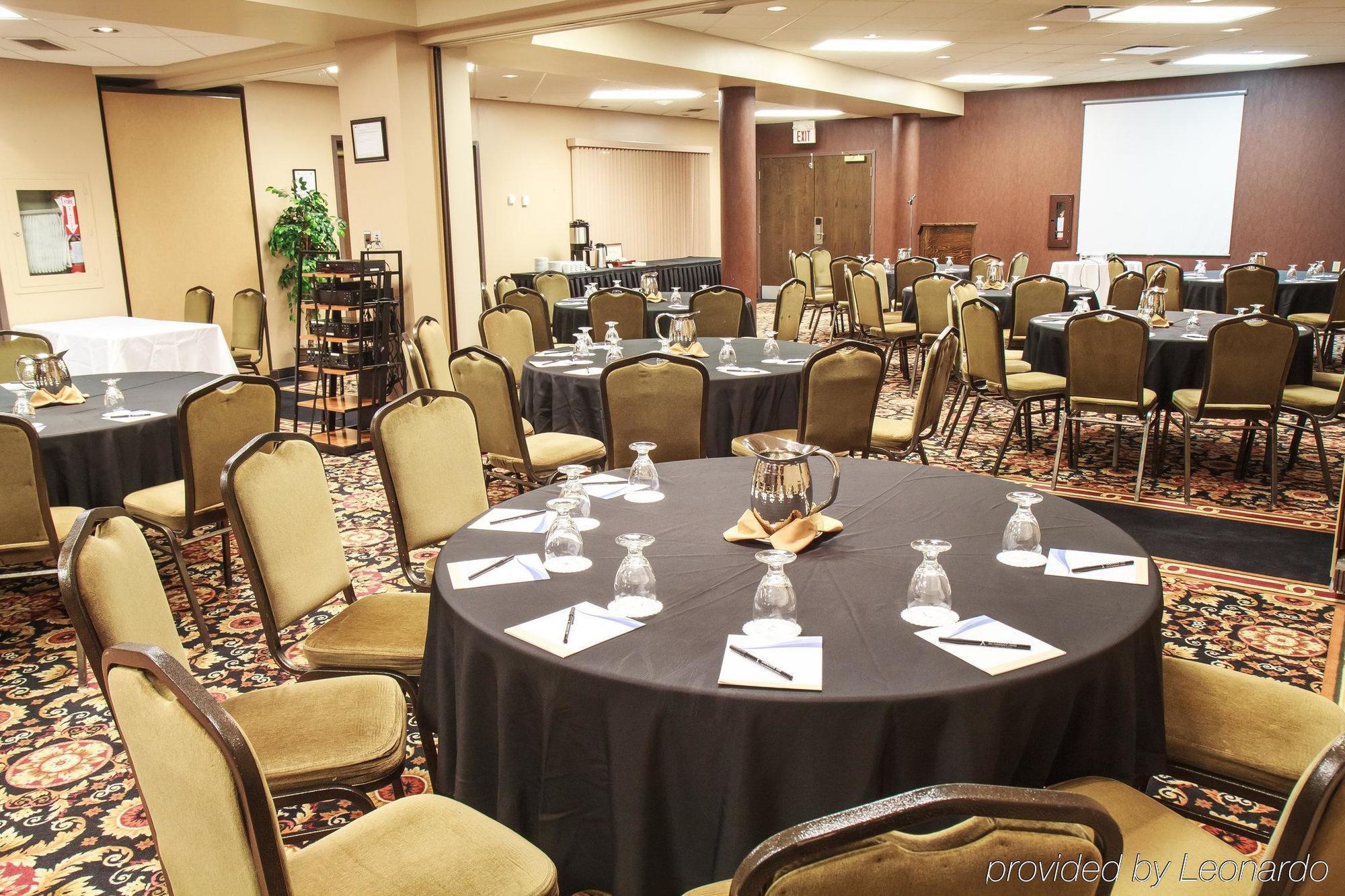 Hotel Quality & Conference Centre 3*